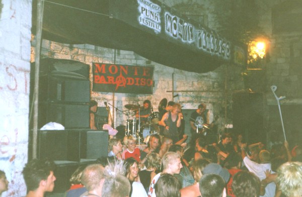 19990806_0003.jpg - click for next picture