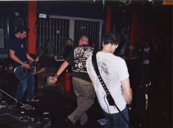 20011201_0011.jpg - click for next picture