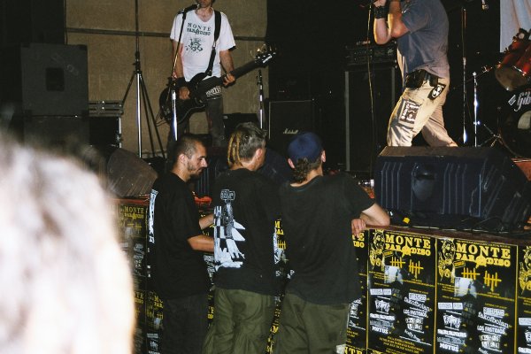 20020803_0031.jpg - click for next picture