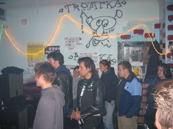 20021211_0004.jpg - click for next picture