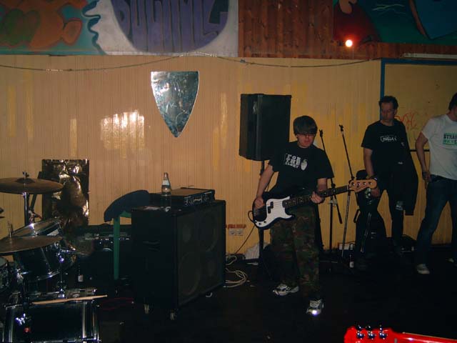 20040403_0035.jpg - click for next picture