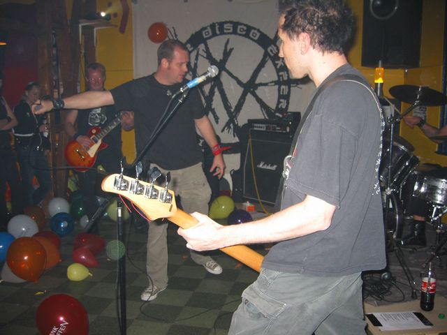 20040513_0015.jpg - click for next picture