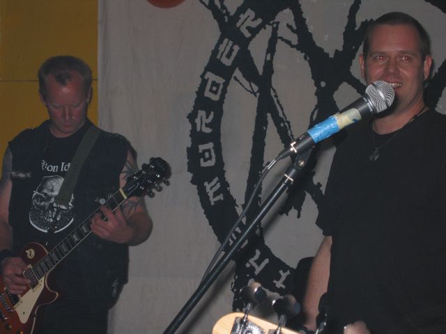 20040513_0020.jpg - click for next picture