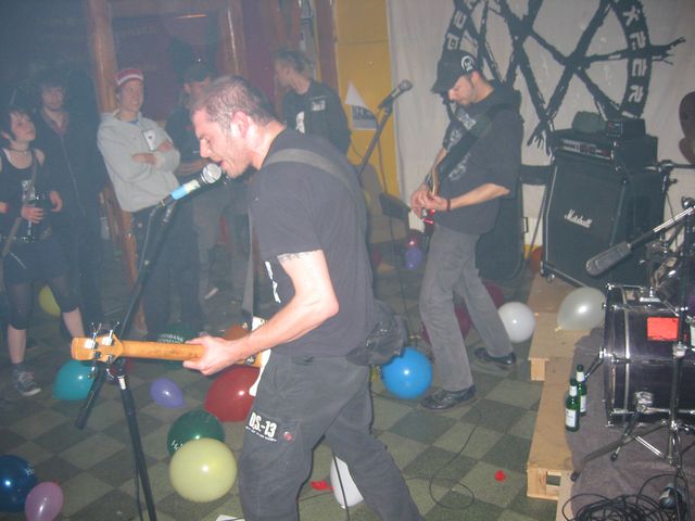 20040513_0044.jpg - click for next picture