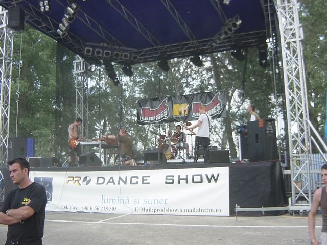 20040709_0020.jpg - click for next picture