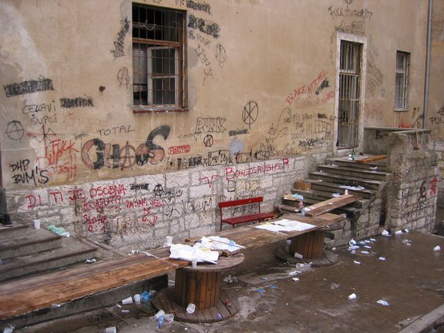 20040807_0077.jpg - click for next picture