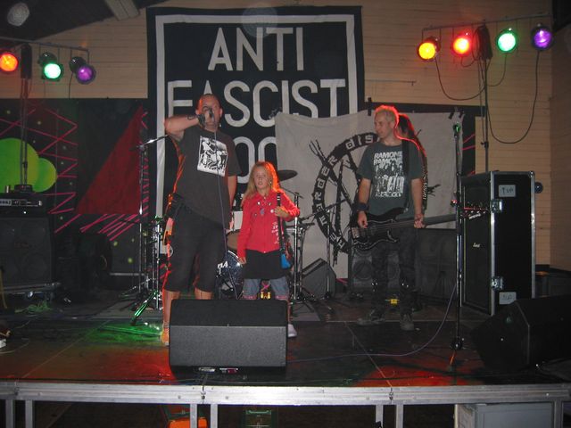 20040918_0002.jpg - click for next picture