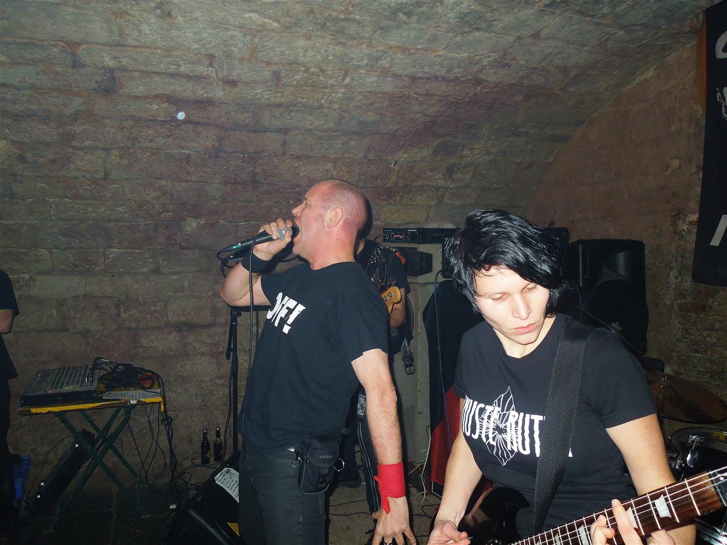 20120407_0004.jpg - click for next picture